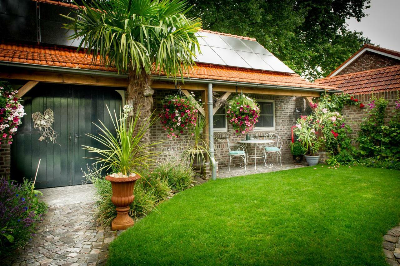 Bed And Breakfast Piekoo Belloo Weert Eksteriør bilde